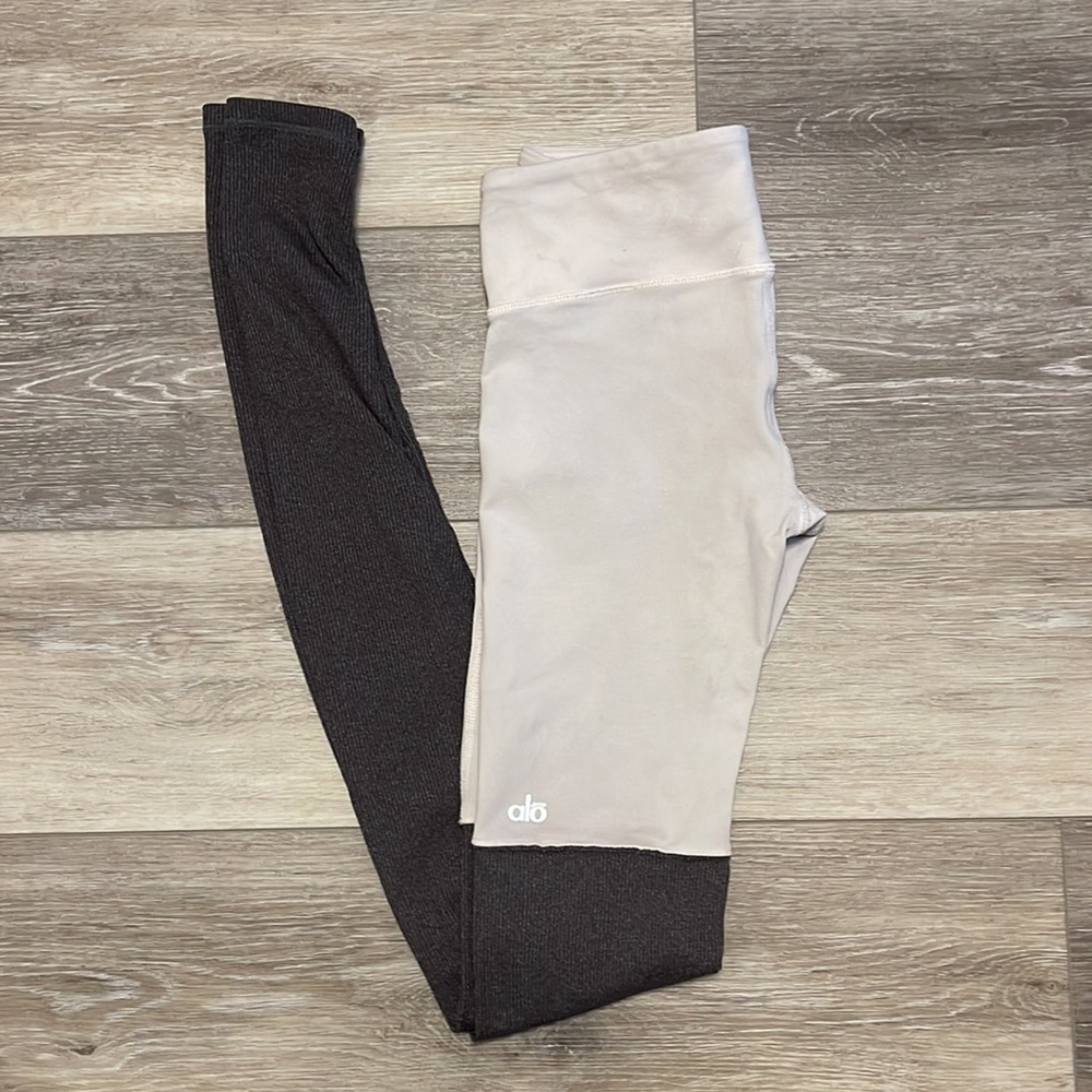 Alo Yoga Goddess Leggings